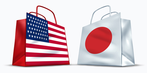 日本語の国旗が付いた 2 つのショッピングバッグ。