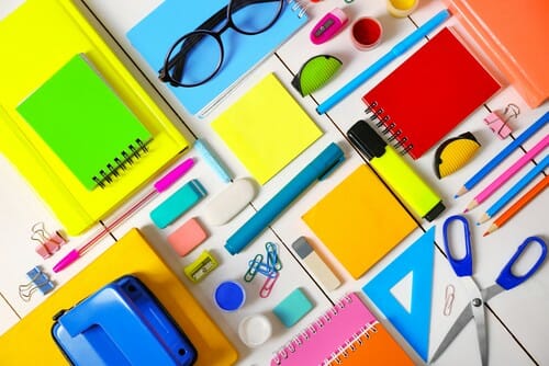 S1英会話スクールが、独学で英語を学ぶ人に知らないと困る英語を提供!さあ、英語の世界へ飛び込もう! 知らないと困る英会話de勉強 知らないと困る英会話de勉強