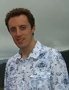 Ian Moore  先生