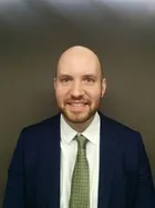 Ryan Davis  先生