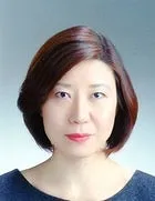 Nancy Liu  先生
