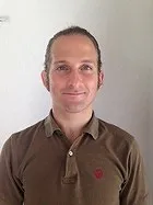 Robert Blumenthal  先生