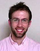 Cameron Fadum  先生